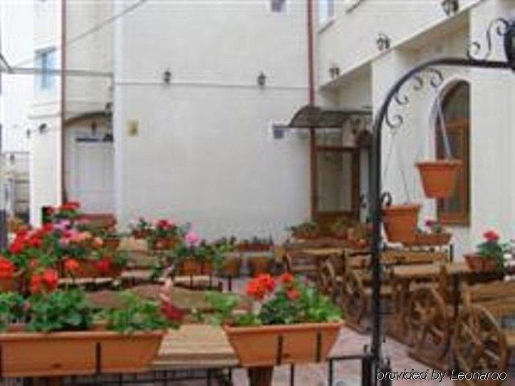 Hotel Apollonia Braszów Zewnętrze zdjęcie
