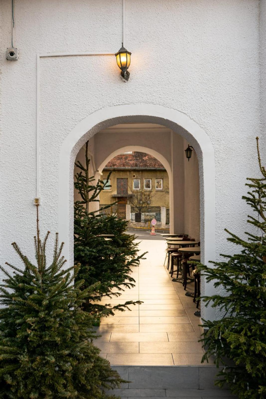 Hotel Apollonia Braszów Zewnętrze zdjęcie