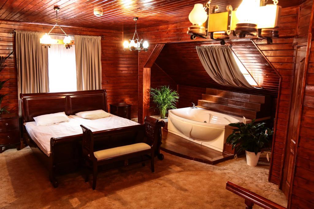 Hotel Apollonia Braszów Zewnętrze zdjęcie