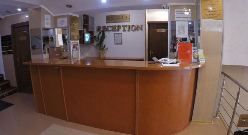 Hotel Apollonia Braszów Zewnętrze zdjęcie